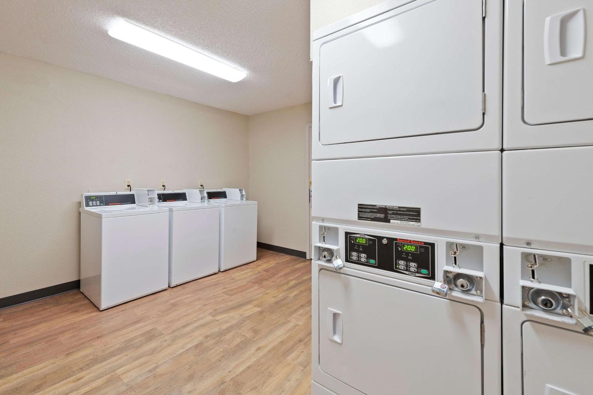 Extended America Select - - Place - E Mccullough Dr Hotel 2*