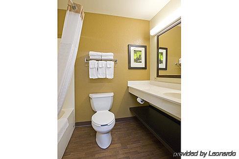 Extended America Select - - Place - E Mccullough Dr 2* Charlotte